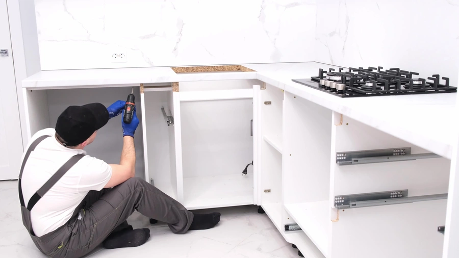 Experienced Kitchen Cabinet Installation Fort Myers, FL Experienced Kitchen Cabinet Installation Fort Myers, FL